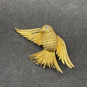 Charming Gold Bird Brooch with Blue Accent Vintage